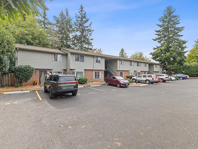 Anchor Apartments — Photo 38
