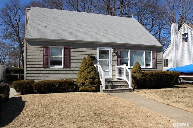 2nd image of 7 Winnifred St