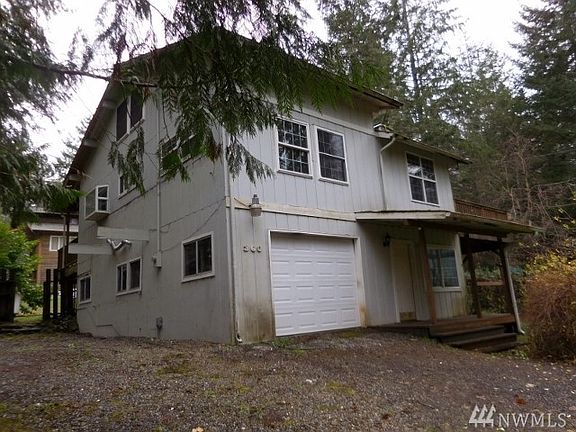 2nd image of 360 E Twanoh Falls Dr