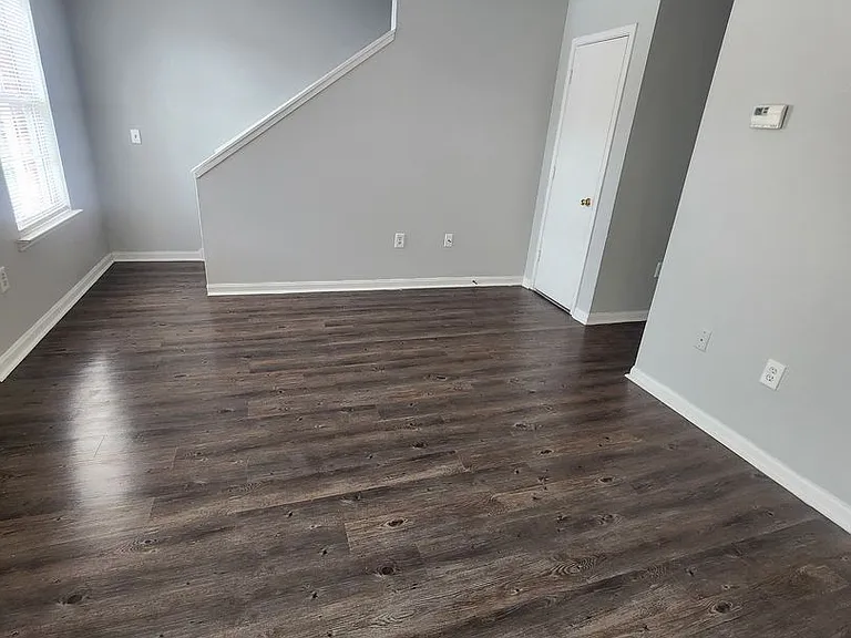 Castlewood Apartments - Huntsville, AL — Photo 1
