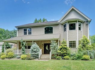 11 Briarwood Ave, Atlantic Highlands, NJ 07716