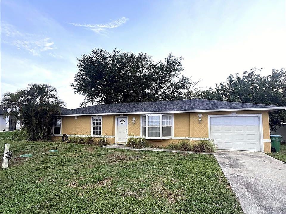 1st image of 1006 NE 2nd AVE