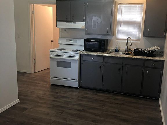 2nd image of 200 W Iglesias St