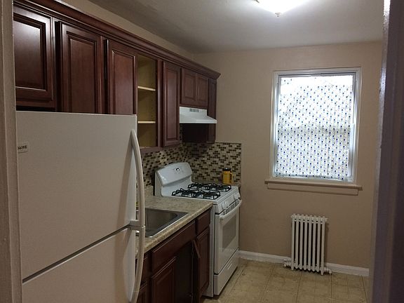 3rd image of 7012 261st St Floor 2