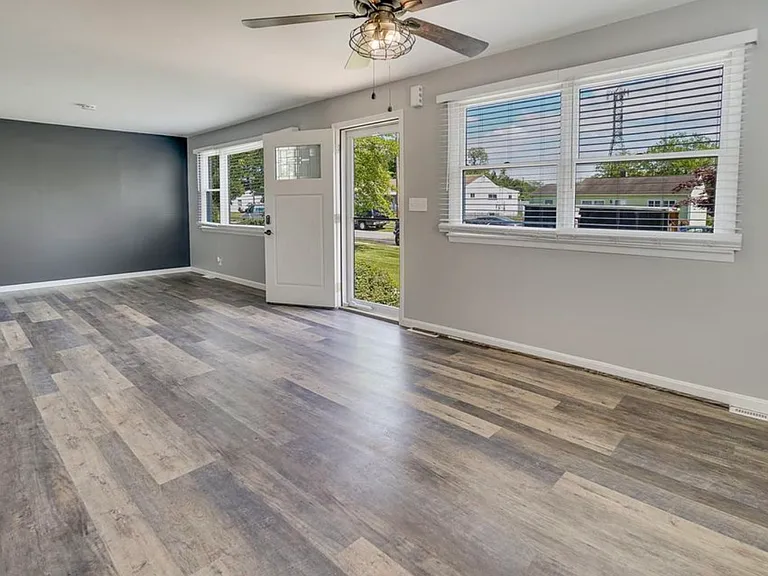 12 Normandy Dr — Photo 13