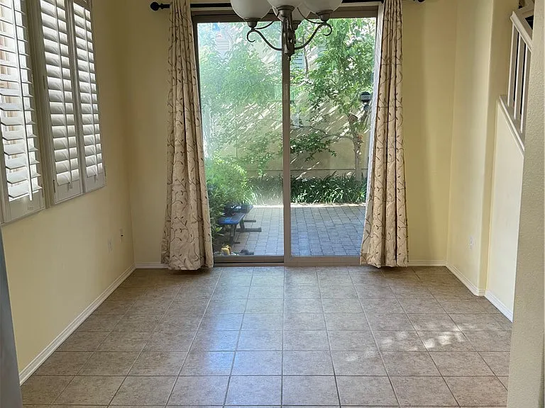 20323 W Livorno Way — Photo 3
