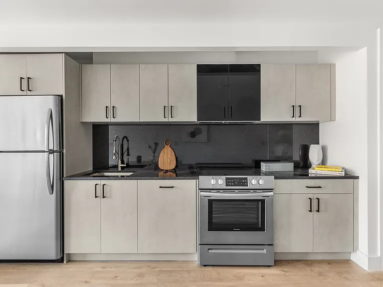2045 Ocean Ave #701 — Photo 1