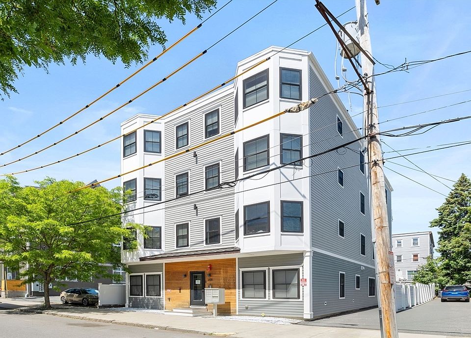 1st image of 208 Spencer Ave Unit 3