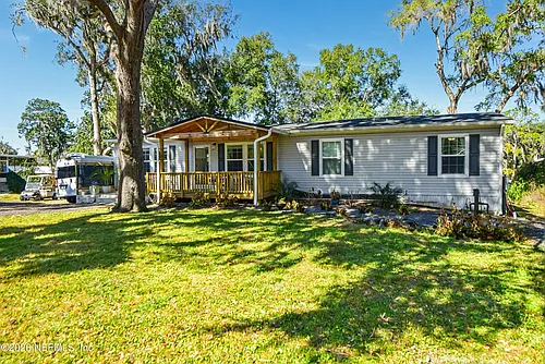 204 Lakeview Dr Photo 1
