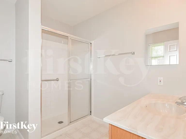3891 Cambridge Crossing Dr — Photo 9