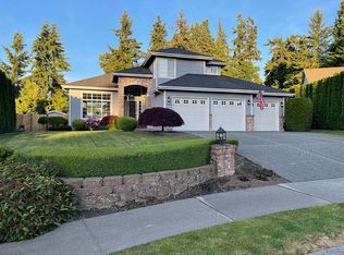 21415 32nd Pl W, Brier, WA 98036