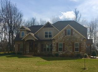 4575 Fairvue Farm Ct, Bowling Green, KY 42104