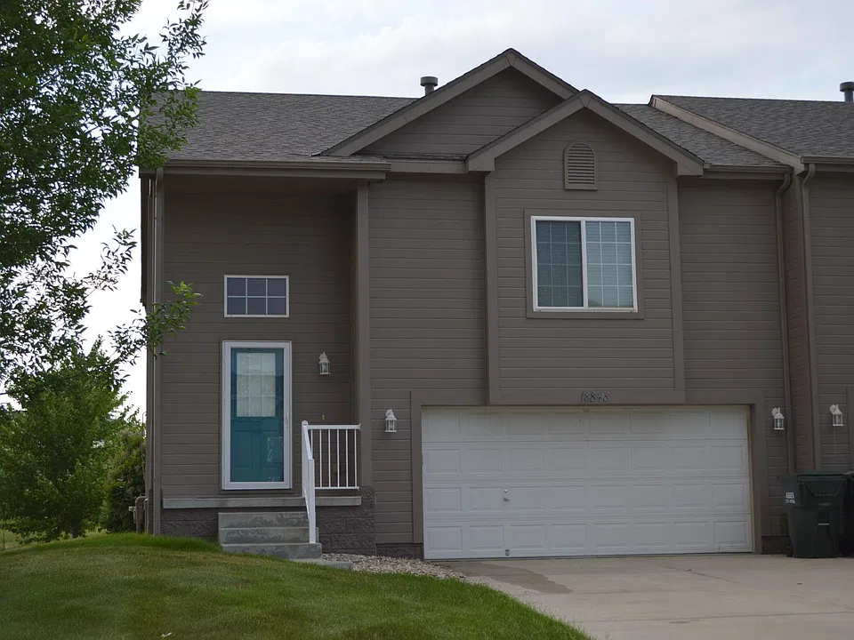 18848 Jacobs Cir