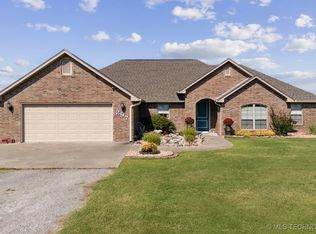 297 E 498th Cir, Pryor, OK 74361