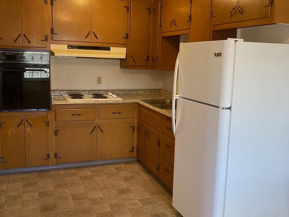 1st image of 2358 Karen Dr APT 5