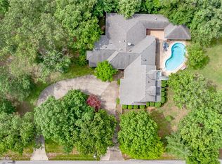 11974 Oak Hills Dr, Bentonville, AR 72712