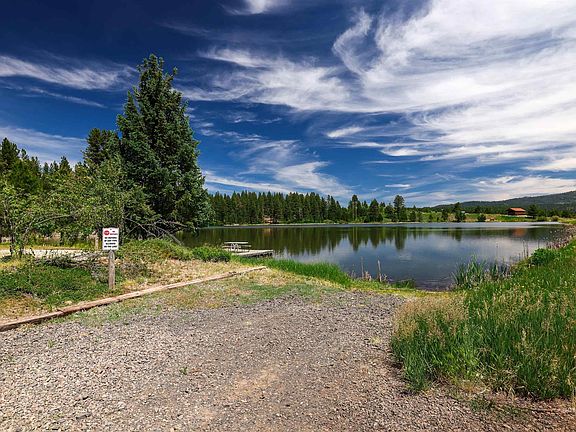 2nd image of Wilderness Lake Rd