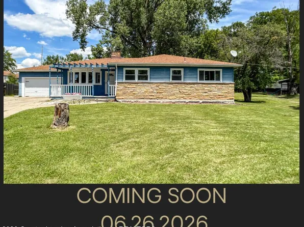 926 Dryer Farm Rd, Lansing, MI 48917