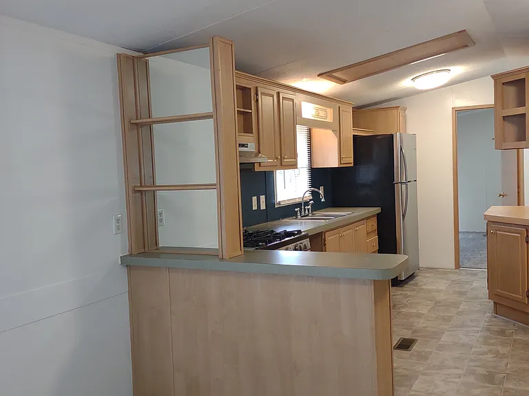8685 Green Meadows Ln — Photo 25