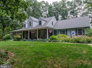 77 Deerfield Dr, Pequea, PA 17565