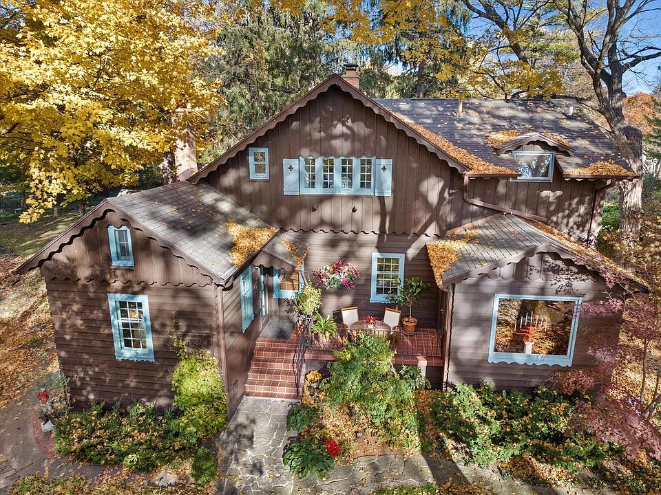 1st image of 1150 West Riverview DRIVE