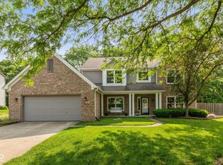 6683 Manchester Dr, Fishers, IN 46038