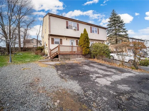 17 Lynn Street, Nanuet, NY 10954