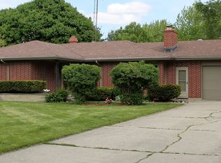 33990 N State Rd, Genoa, IL 60135