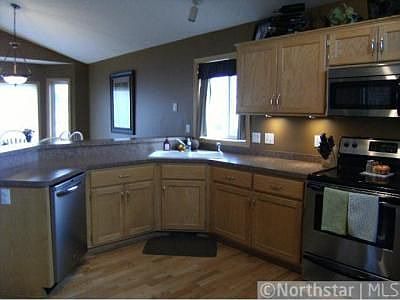 4th image of 7908 Highland Dr