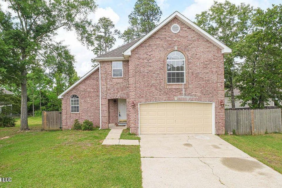 1st image of 2106 Lauren Dr