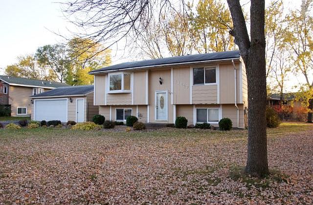 1st image of 11257 Hampshire Ct W