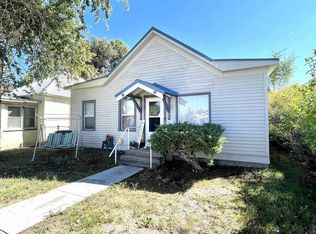 208 San Juan Ave, Alamosa, CO 81101
