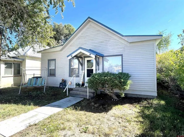 208 San Juan Avenue, Alamosa, CO 81101