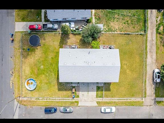 4th image of 5822 N Lacey St #5822