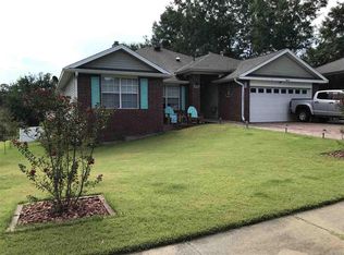 9810 Knollview Dr, Pensacola, FL 32514