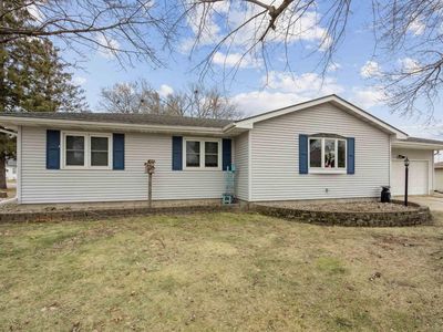 413 4th Ave NE, Oelwein, IA, 50662