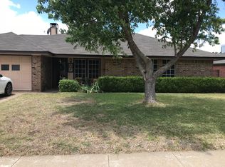 9 Marvin Gdns, Midlothian, TX 76065