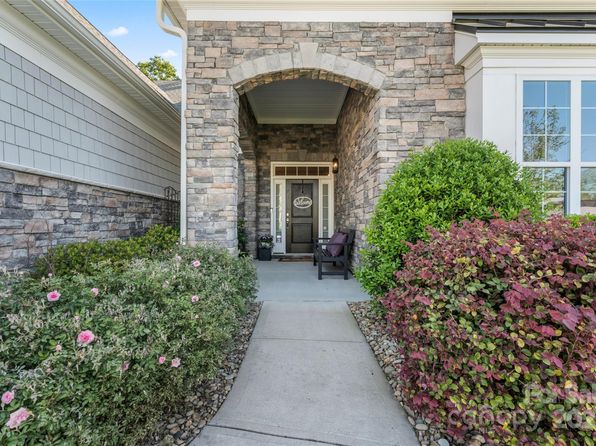 4012 Brandywine Ter, Lancaster, SC 29720
