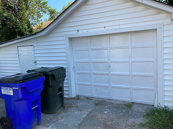 5th image of 3734 Abingdon Cir