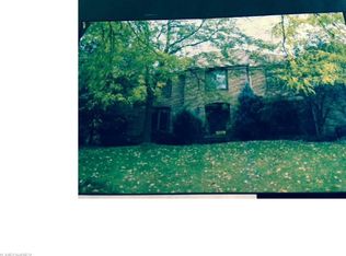 297 Babbling Brook Oval, Hinckley, OH 44233