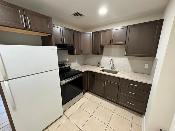 (undisclosed Address), Kearny, NJ 07032