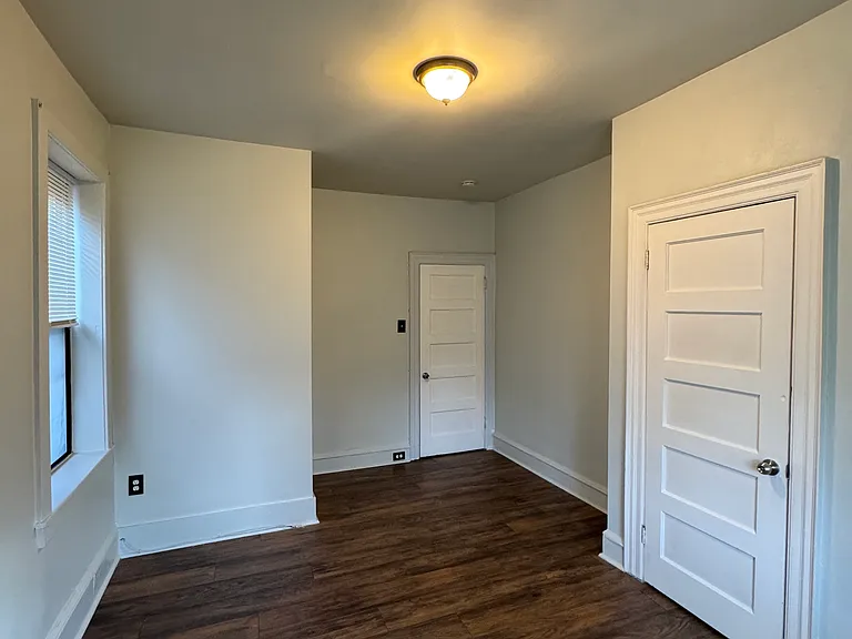 546 S 54th St #2 — Photo 7