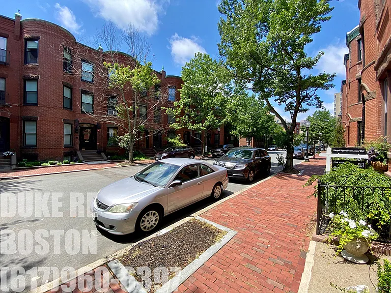 28 Cumberland St #4 — Photo 18