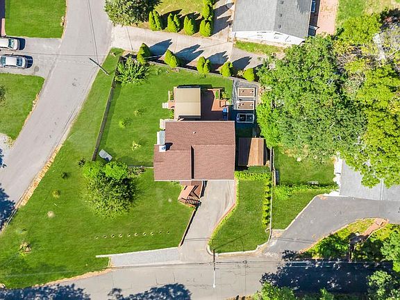 3rd image of 14 Cherry Road