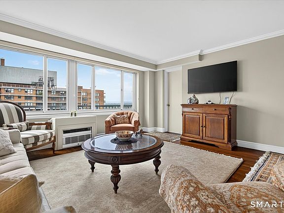 4th image of 100 York Street #15-P