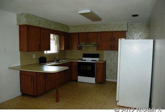 4th image of 1244 6th St