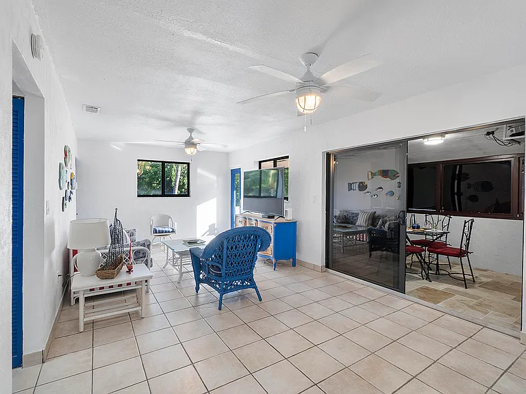 19 Garden Cove Dr — Photo 15