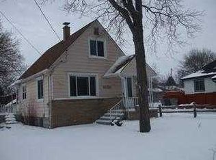 4911 S 20th St, Milwaukee, WI 53221