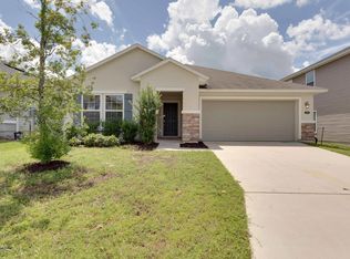 222 Amber Ridge Rd, Jacksonville, FL 32218