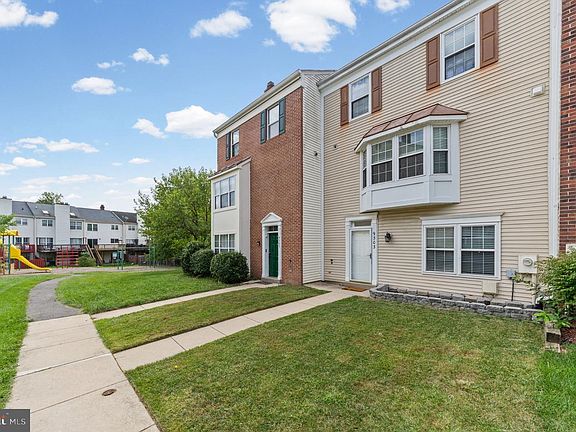 2nd image of 9303 Frensham Ct